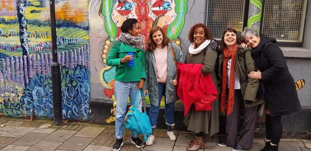 Churchill Fellow Jiselle Stelle standing with four women on a street